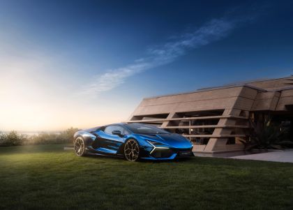 2024 Lamborghini Revuelto Opera Unica 8