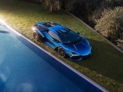 2024 Lamborghini Revuelto Opera Unica 18