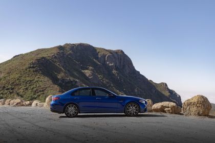 2024 Mercedes-AMG C 63 S E Performance - USA version 77