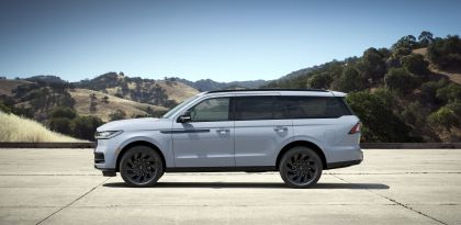 2025 Lincoln Navigator Reserve 2