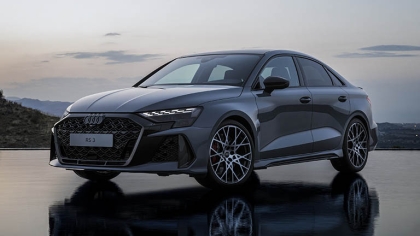 2025 Audi RS 3 sedan 4