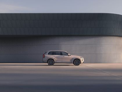 2025 Volvo XC90 5