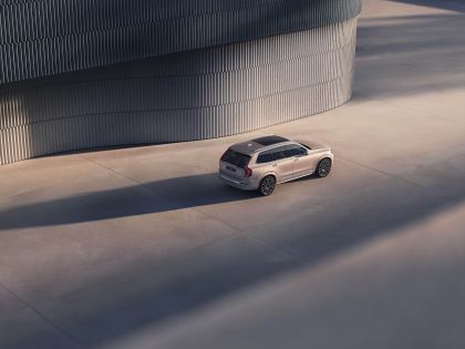 2025 Volvo XC90 6