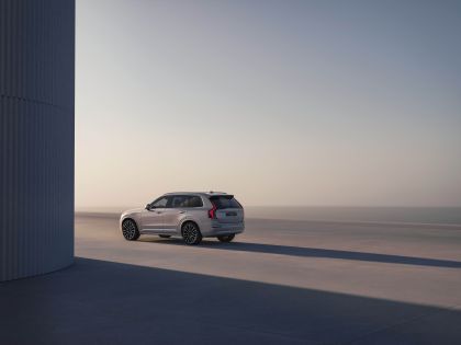 2025 Volvo XC90 7