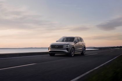 2025 Volvo XC90 17