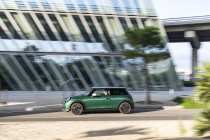 2025 Mini Cooper C 4