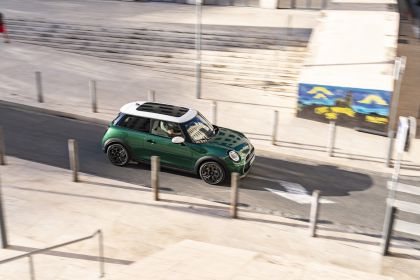 2025 Mini Cooper C 14