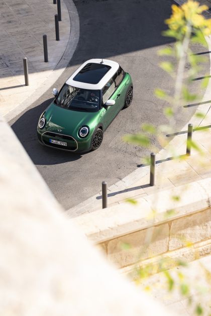 2025 Mini Cooper C 25