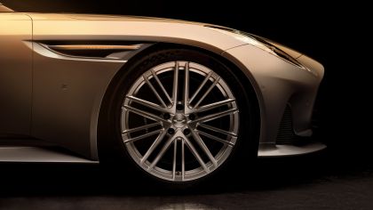 2025 Aston Martin DB12 Goldfinger Edition 6