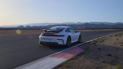 2025 Porsche 911 ( 992 ) GT3 with Weissach package 27