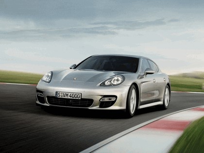 2009 Porsche Panamera Turbo 11