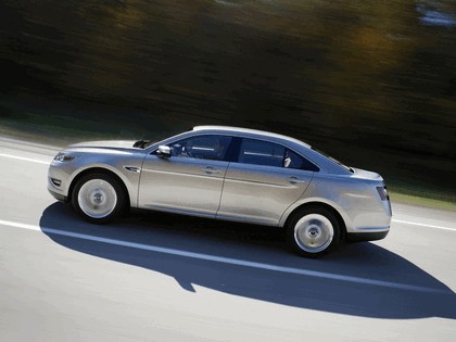 2010 Ford Taurus Limited 23