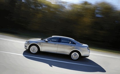 2010 Ford Taurus Limited 40