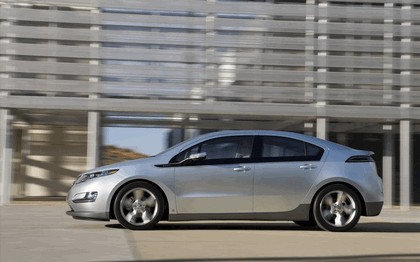 2011 Chevrolet Volt production show car 45