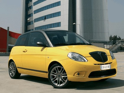 2007 Lancia Ypsilon Sport MOMO Design 2