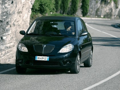 2007 Lancia Ypsilon Sport MOMO Design 15