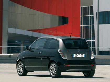 2007 Lancia Ypsilon Sport MOMO Design 17