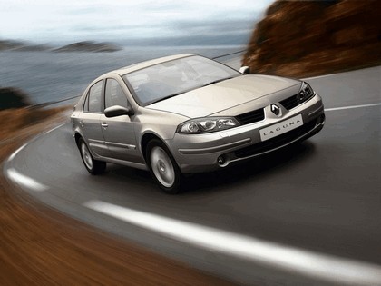 2005 Renault Laguna II 1