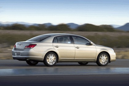 2009 Toyota Avalon 19