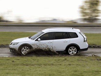 2009 Saab 9-3X 23