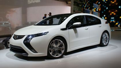 2009 Opel Ampera ( Geneva unveiling ) 4