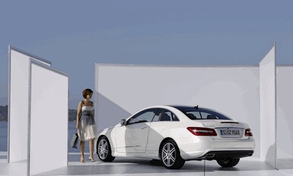 2009 Mercedes-Benz E-klasse coupé AMG sports package 18