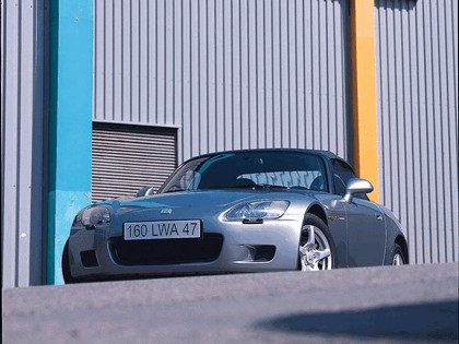 2000 Honda S2000 21