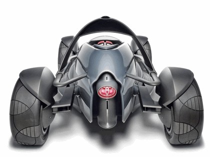 2004 Toyota Motor Triathlon Race Car concept 9