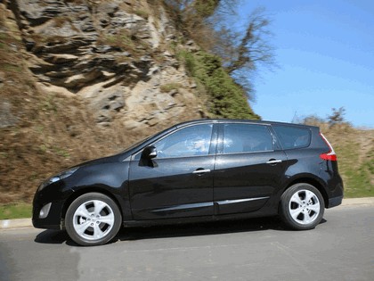 2009 Renault Grand Scenic 28