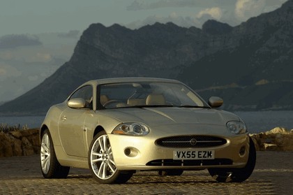 2009 Jaguar XK coupé 6