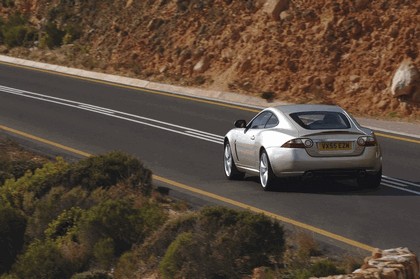 2009 Jaguar XK coupé 17