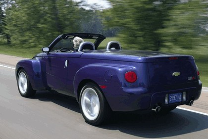 2003 Chevrolet SSR 9