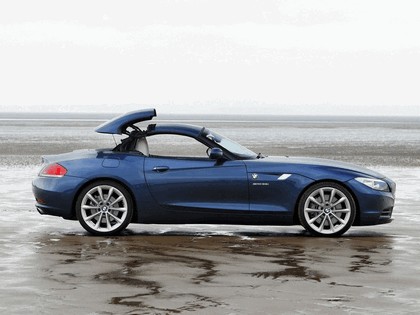 2009 BMW Z4 - UK version 3