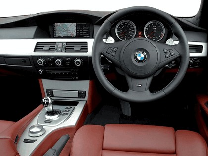 2007 BMW M5 ( E61 ) touring - UK version 7