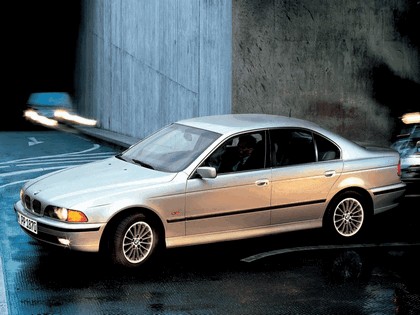 1996 BMW 540i ( E39 ) 4