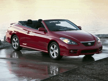 2006 Toyota Camry Solara Sport convertible 3