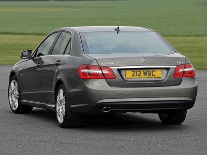 2009 Mercedes-Benz E220 CDI ( W212 ) AMG sports package - UK version 9