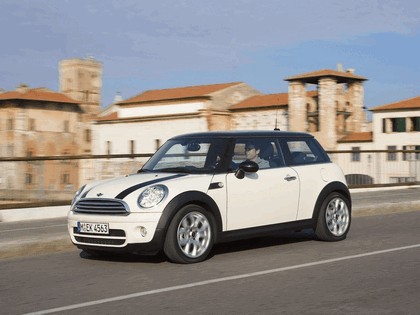 2007 Mini Cooper D 25