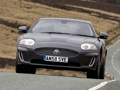 2009 Jaguar XK coupé - UK version 5