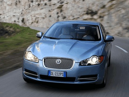 2009 Jaguar XF S diesel 10