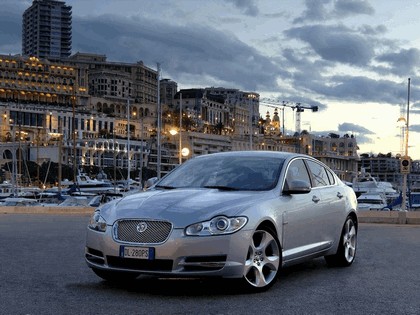 2009 Jaguar XF S diesel 14