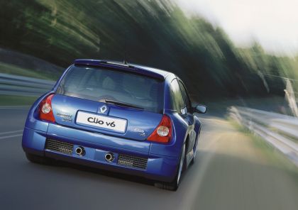 2003 Renault Clio V6 30