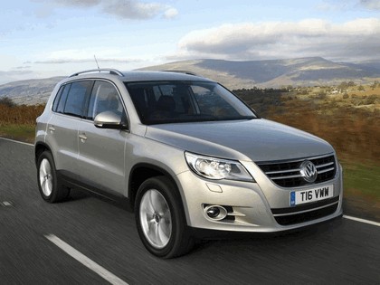 2008 Volkswagen Tiguan - UK version 3