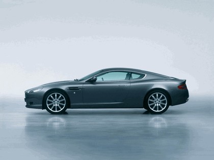 2004 Aston Martin DB9 2