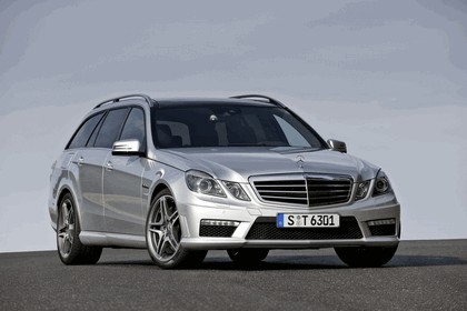 2009 Mercedes-Benz E63 AMG Estate 1