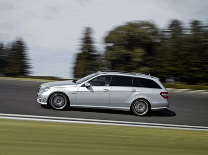 2009 Mercedes-Benz E63 AMG Estate 8