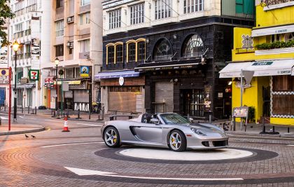 2004 Porsche Carrera GT 70