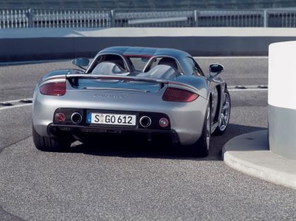 2004 Porsche Carrera GT 84