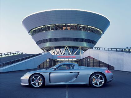 2004 Porsche Carrera GT 85