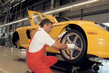 2004 Porsche Carrera GT 156